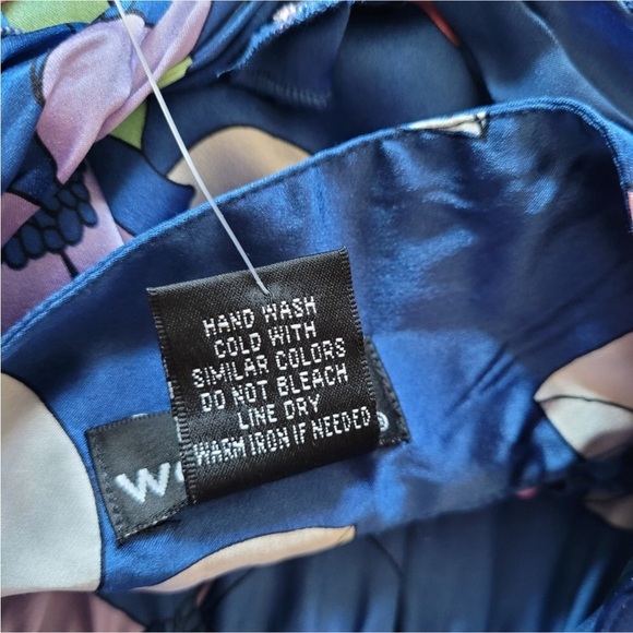 New With Tags Wet Seal Y2K 100% Silk Halter Top - Picture 8 of 8